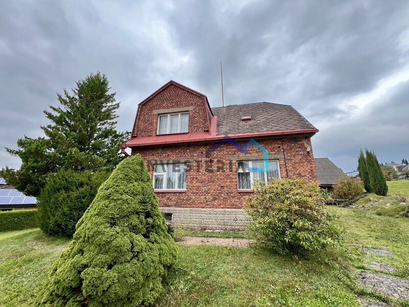 Prodej rodinného domu 140 m² na pozemku 2201 m², Červený Kostelec - Lipky