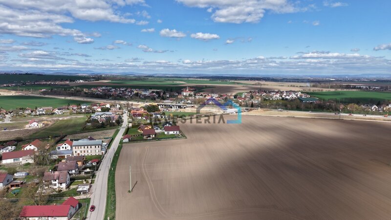 Prodej stavebního pozemku 1432 m², Všestary - Rosnice