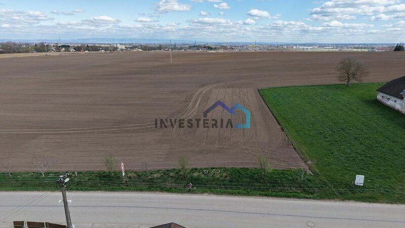 Prodej stavebního pozemku 1432 m², Všestary - Rosnice