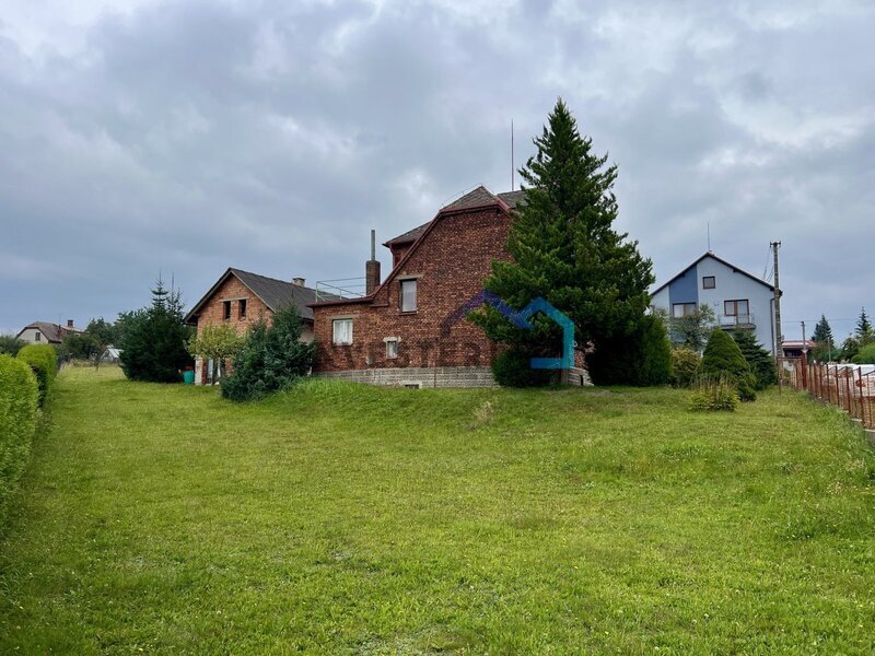 Prodej stavebního pozemku 2201 m², Červený Kostelec - Lipky